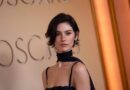 Gracie Abrams admet ses privilèges en tant que « nepo baby »