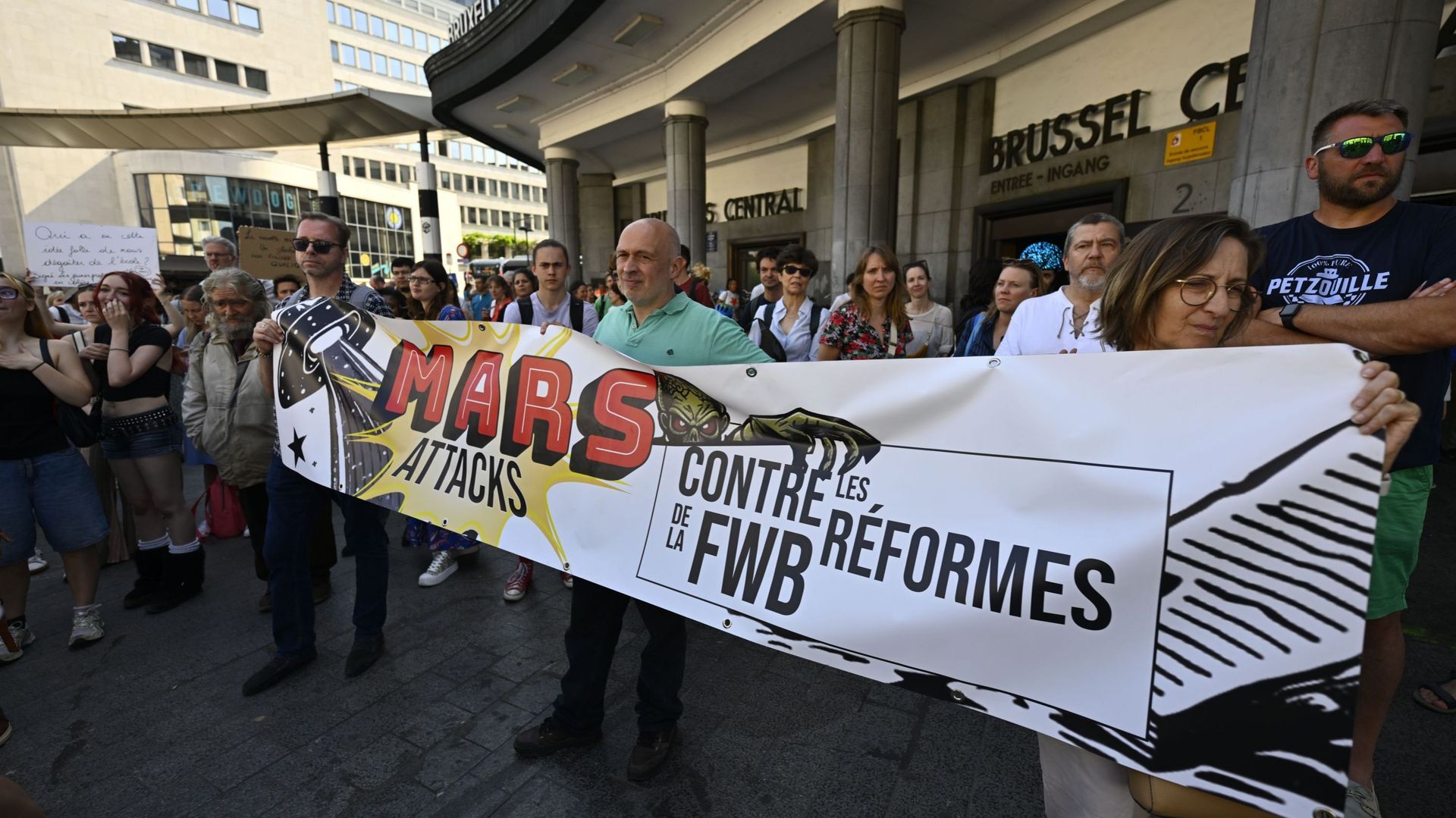 Grève des professeurs ce jeudi contre le décret-programme éducatif.