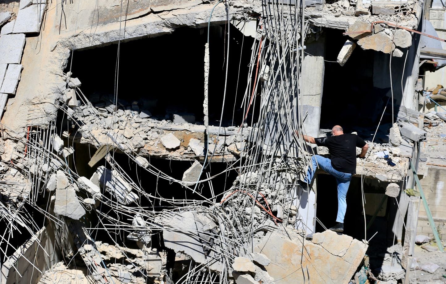 Guerre au Moyen-Orient : escalade des attaques, cessez-le-feu au Liban.