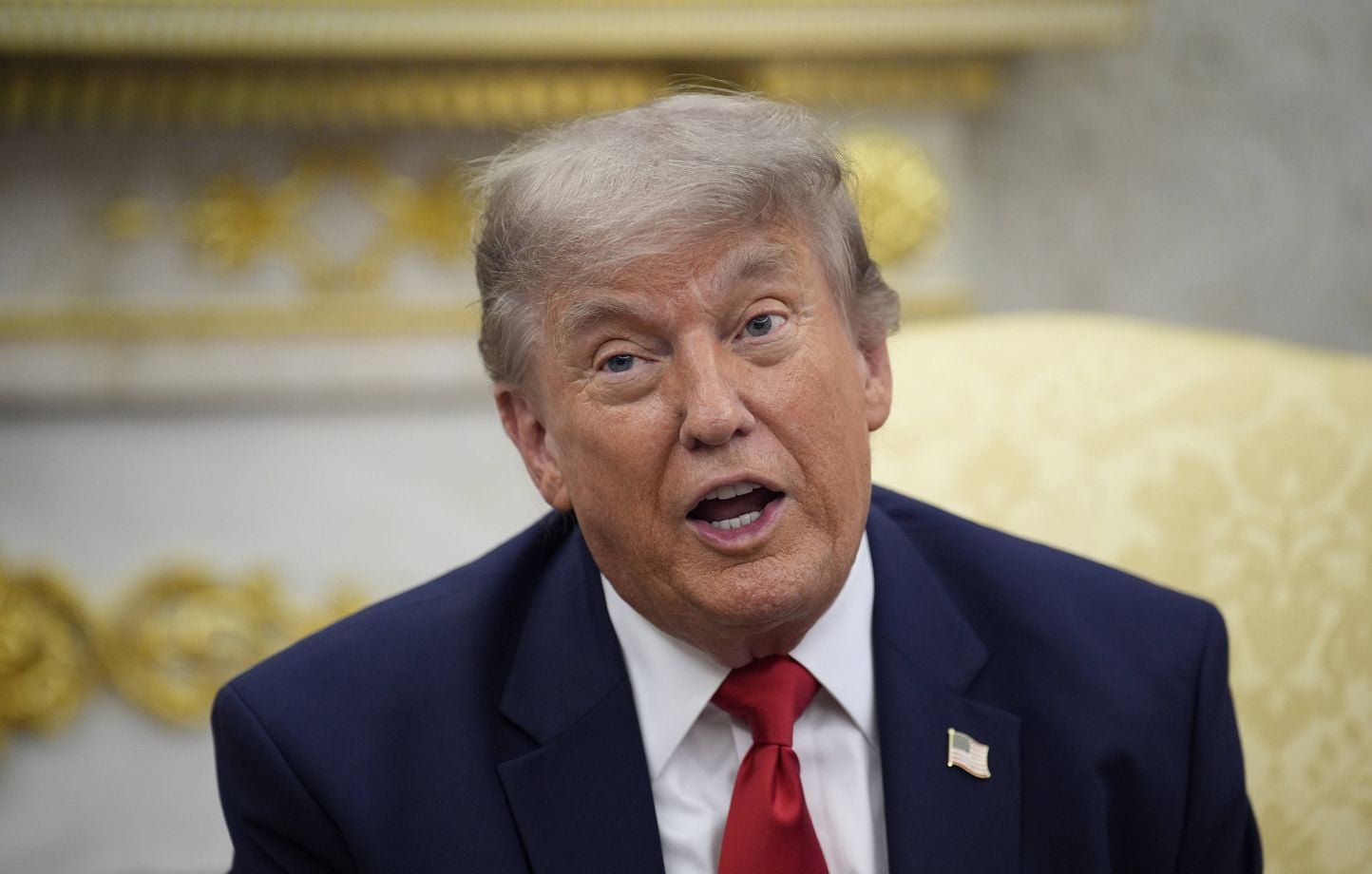 Guerre en Ukraine : Trump félicite Zelensky pour sa résistance à la Russie