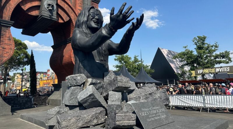 Hellfest 2026 : Les festivaliers rendent hommage à Ozzy Osbourne, « C’est lui le roi »