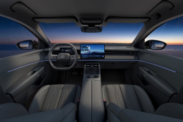 ID. Era S5 : la berline hybride Volkswagen avec 2 000 km d'autonomie