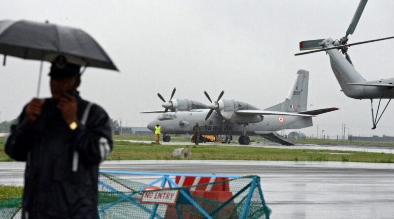 Inde : Cinq morts dans le crash d'un avion militaire à l'atterrissage