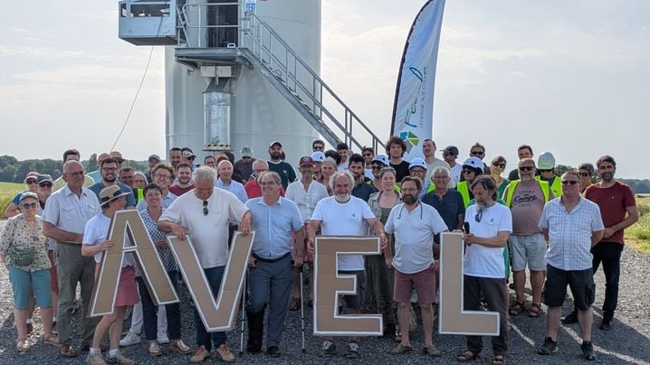 Appelée Avel, l'une des éoliennes du parc Féole de Martigne-Ferchaud vient d'être baptisée par les citoyens qui ont investi dans ce projet.