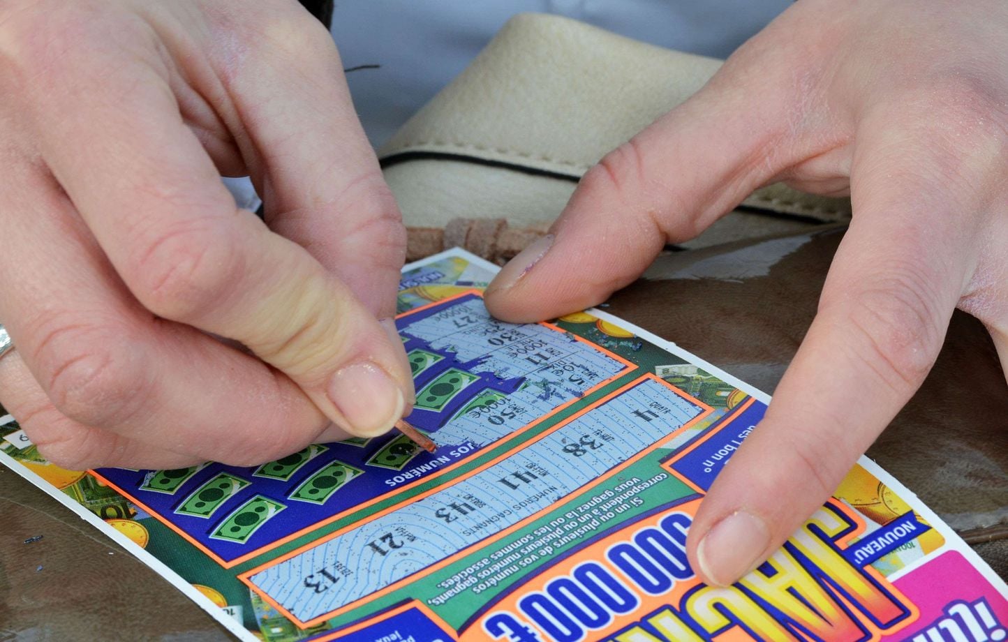 Italie : Un sans-papiers gagne 500.000 euros, mais ne peut pas encaisser.