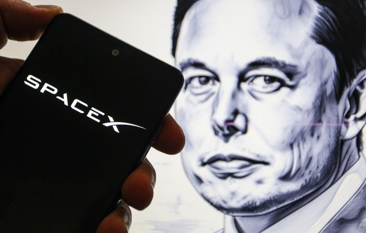La fortune d’Elon Musk dépasse les 1.000 milliards : équivalence ?