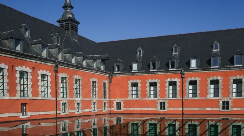 La majorité wallonne MR-Les Engagés ratifie le CETA.