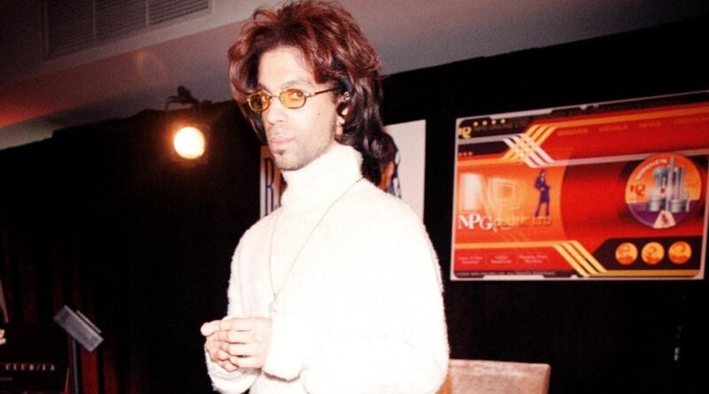 La succession de Prince annonce l'album « Timeless » d'enregistrements rares.