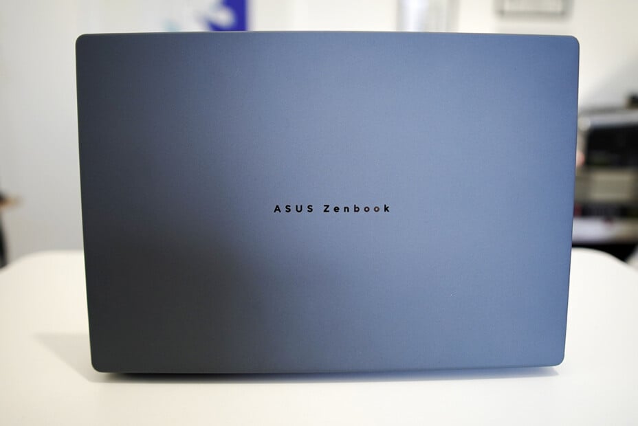 L’Asus Zenbook A14 : laptop OLED ultra endurant à 30 % moins cher