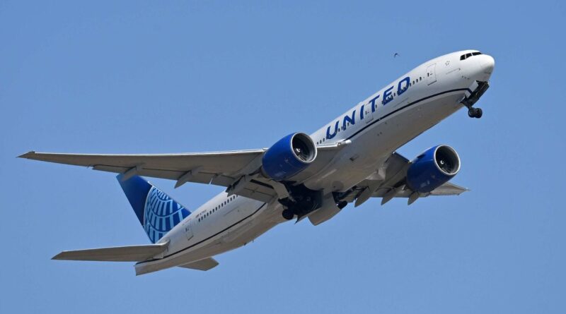 L’avion fait demi-tour au-dessus de la mer à cause d’une « bombe » Bluetooth.