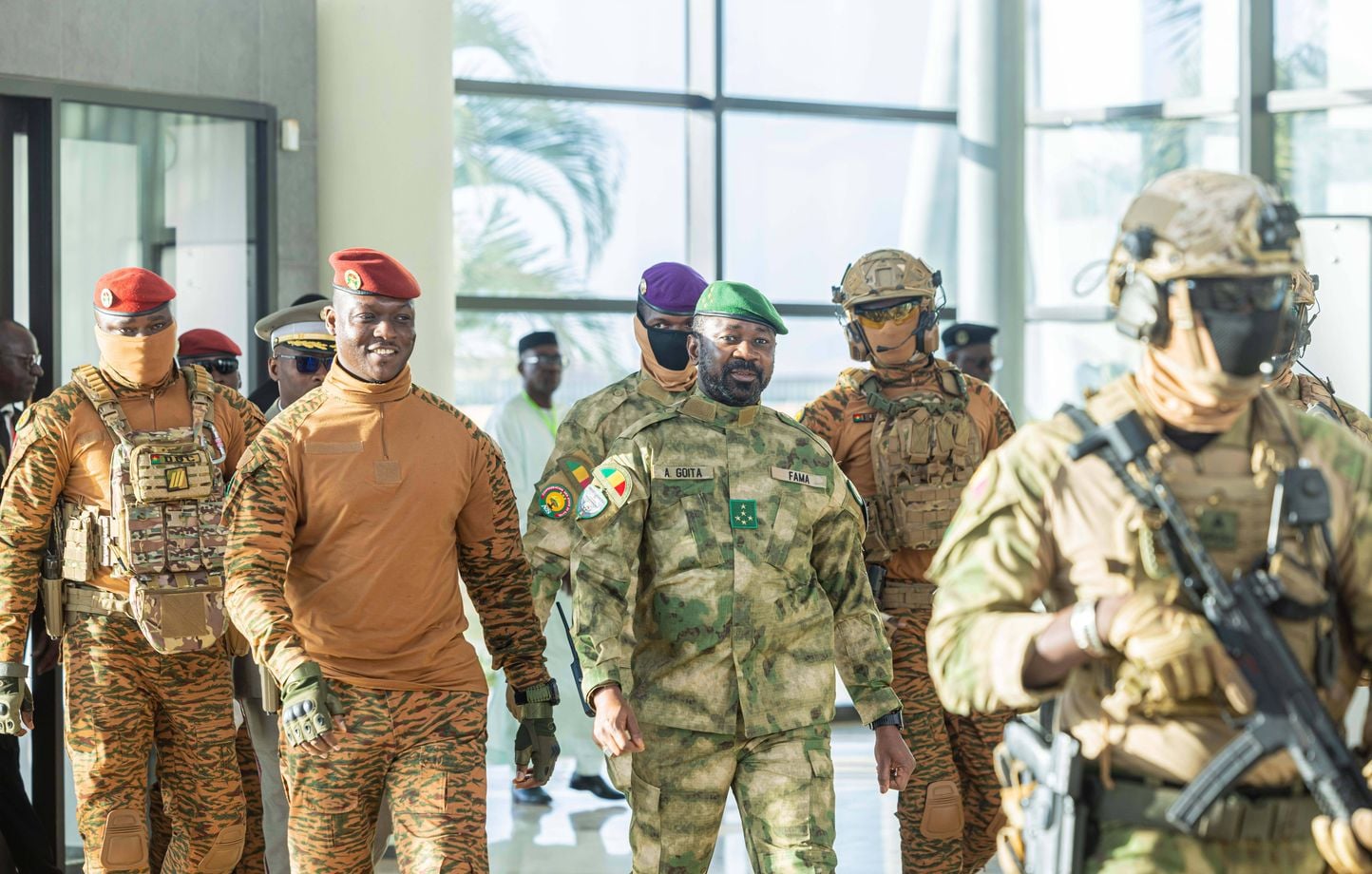 Le Burkina Faso rompt ses relations diplomatiques avec la France.