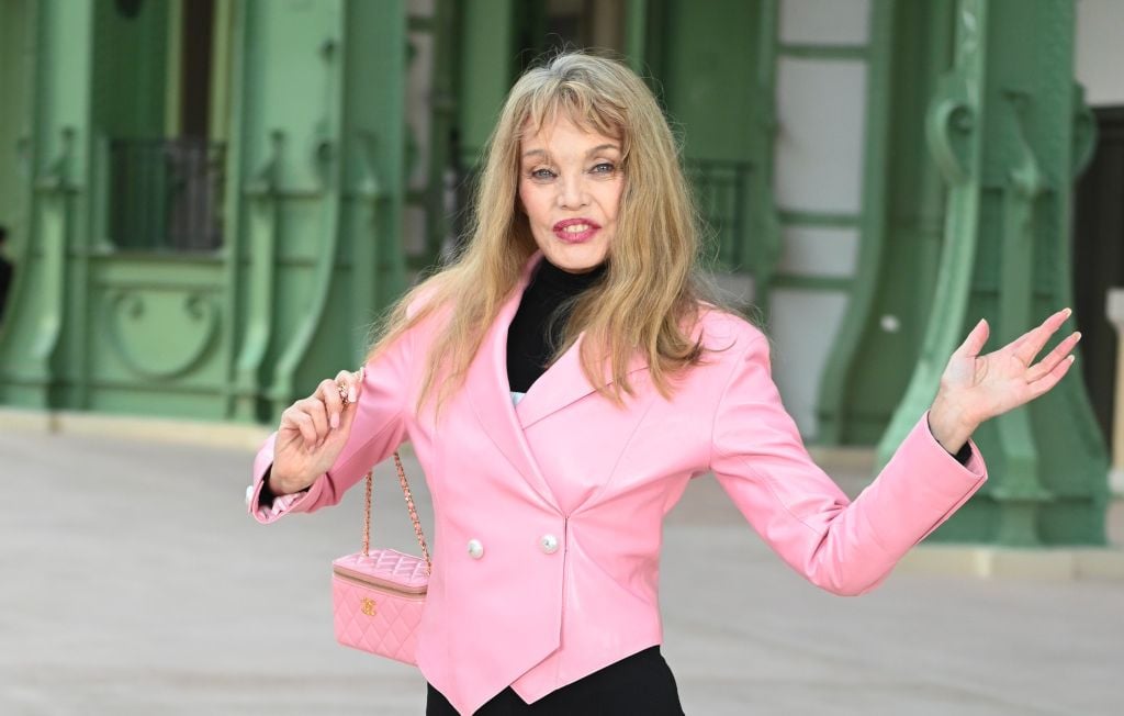 « Le concert d'Aya Nakamura au Stade de France par Arielle Dombasle »