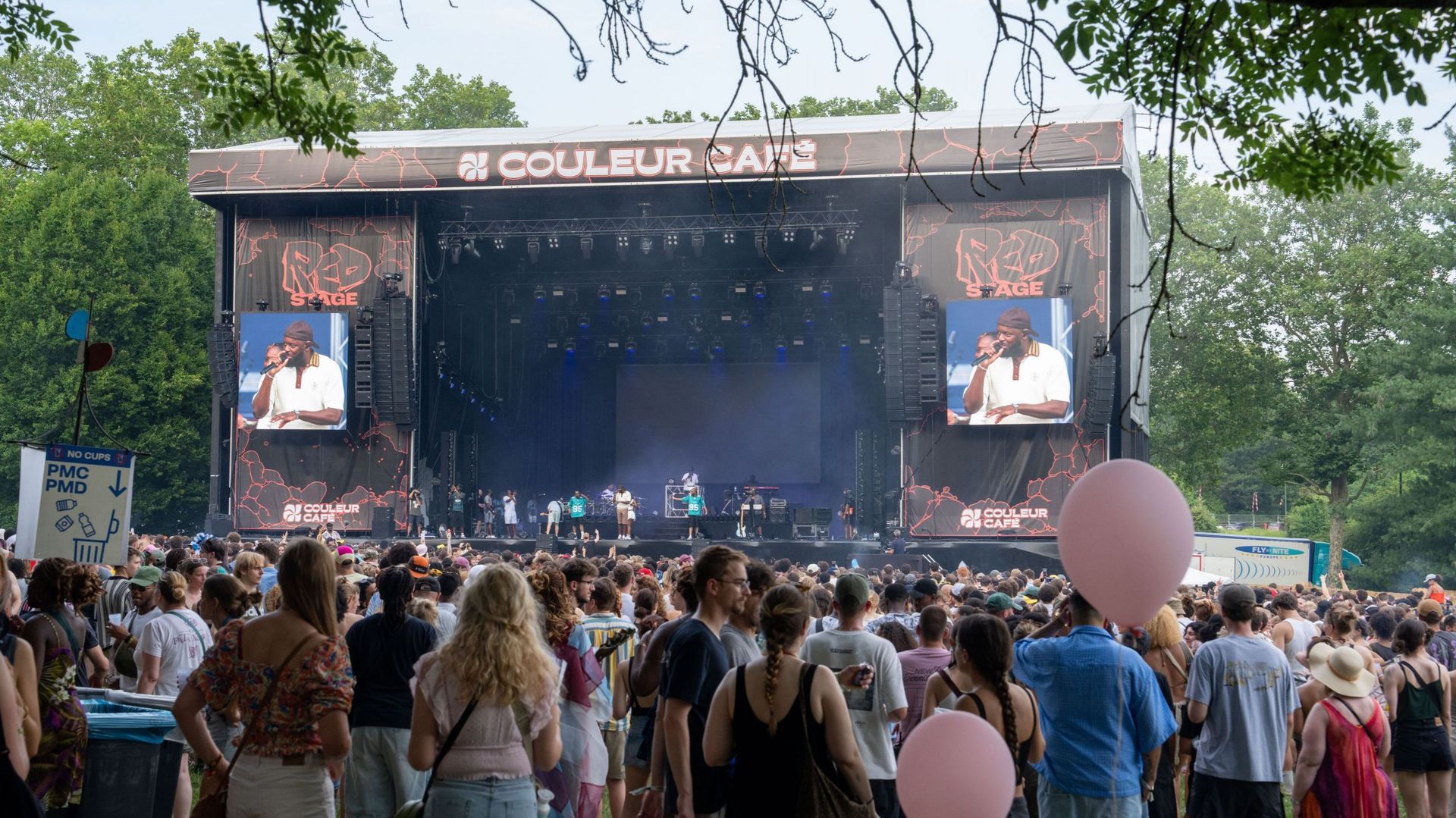 Le festival Couleur Café à Bruxelles évacué pour alerte orange orages.