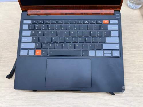 Framework Laptop 13 Pro sous Linux // Source : Frandroid