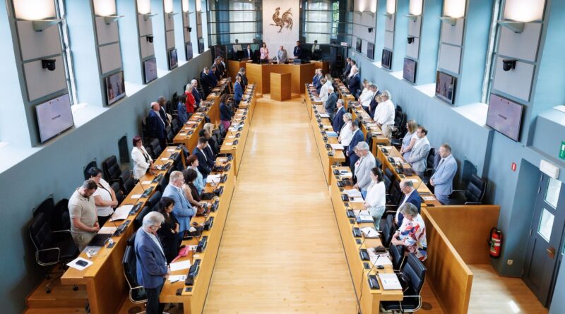 Le MR demande l'audition de Luc Joris et Elio Di Rupo au Parlement wallon.