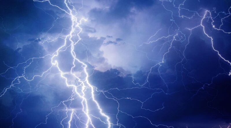 Le numéro 1722 activé : avertissement jaune orage en Belgique jeudi soir à vendredi matin.