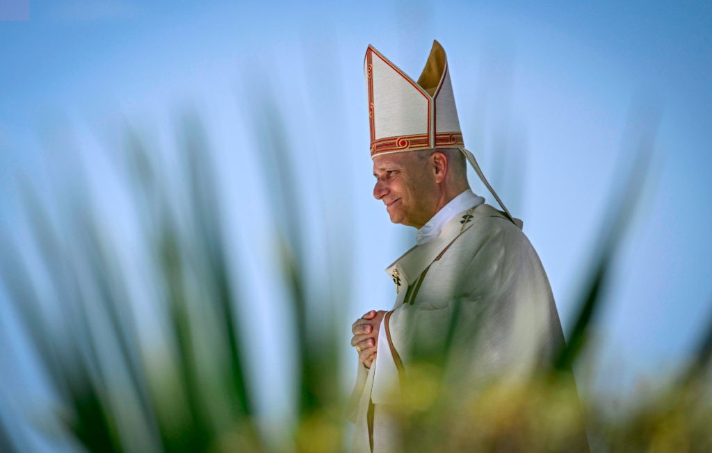Le pape Léon XIV plaisante sur Bad Bunny : « Beaucoup iraient voir le chanteur »
