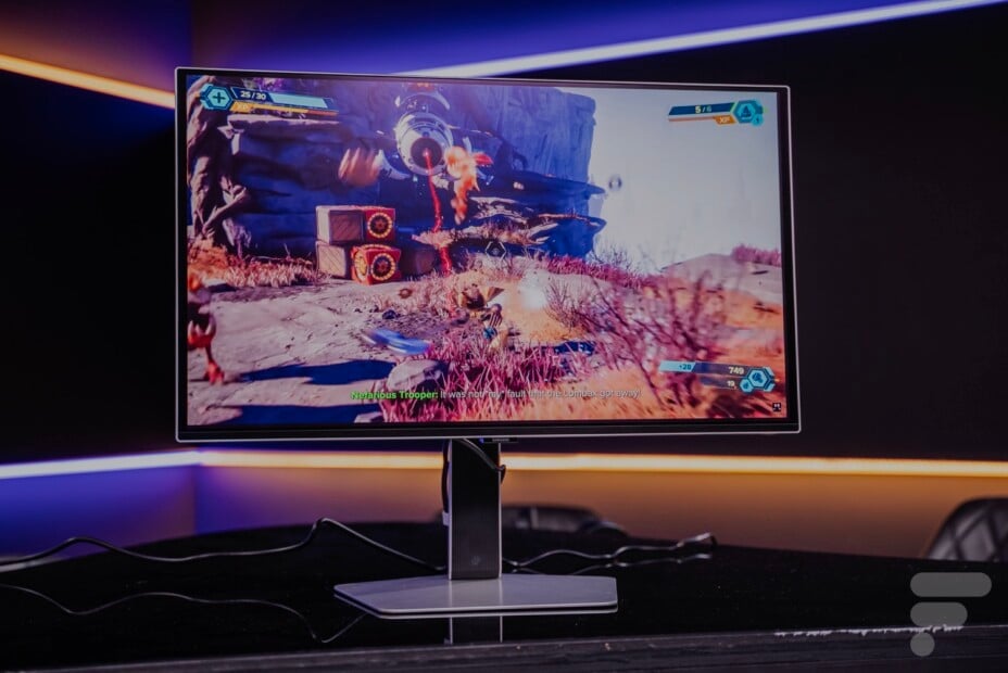 Le Samsung Odyssey OLED G6 27″ à 240 Hz sous 380 €