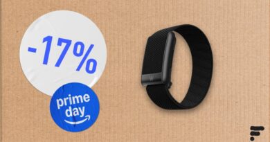 Le Whoop 5.0 défie le Google Fitbit Air au Prime Day.