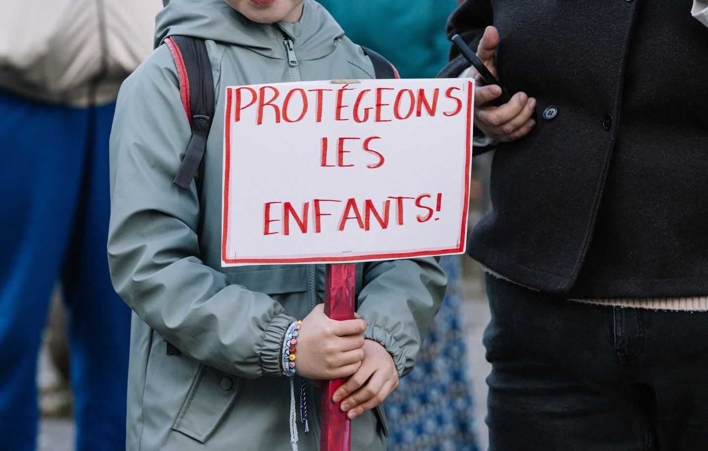 « Les enfants de pédocriminels, victimes négligées des violences sexuelles »