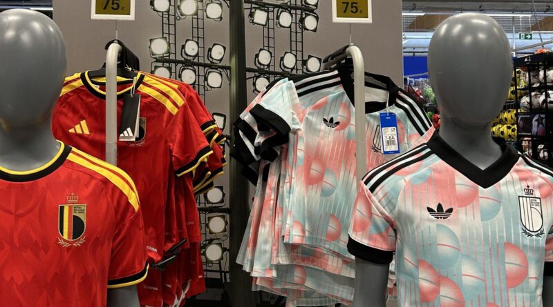 Les maillots des Diables très demandés, contrefaçon en hausse chez nous