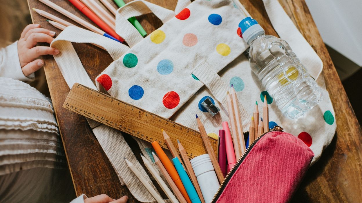 Les parents devront-ils encore payer les fournitures scolaires ?