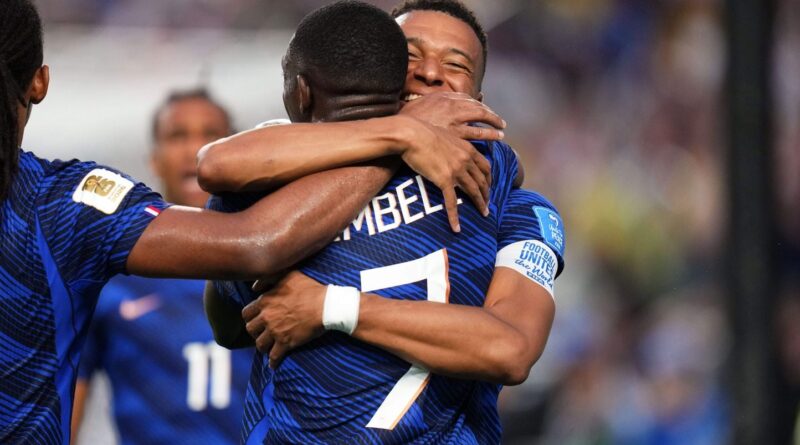 Les pronostics sur le Mondial ne renforcent pas les liens au bureau
