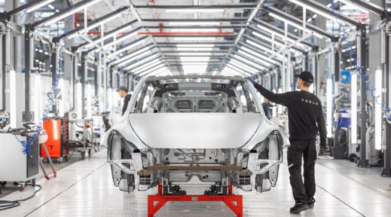 Les ventes de Tesla en Europe : 1 000 emplois disponibles en Allemagne.