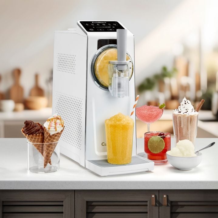 La machine «Frost Fusion» de Cuisinart parée pour un été glacé.