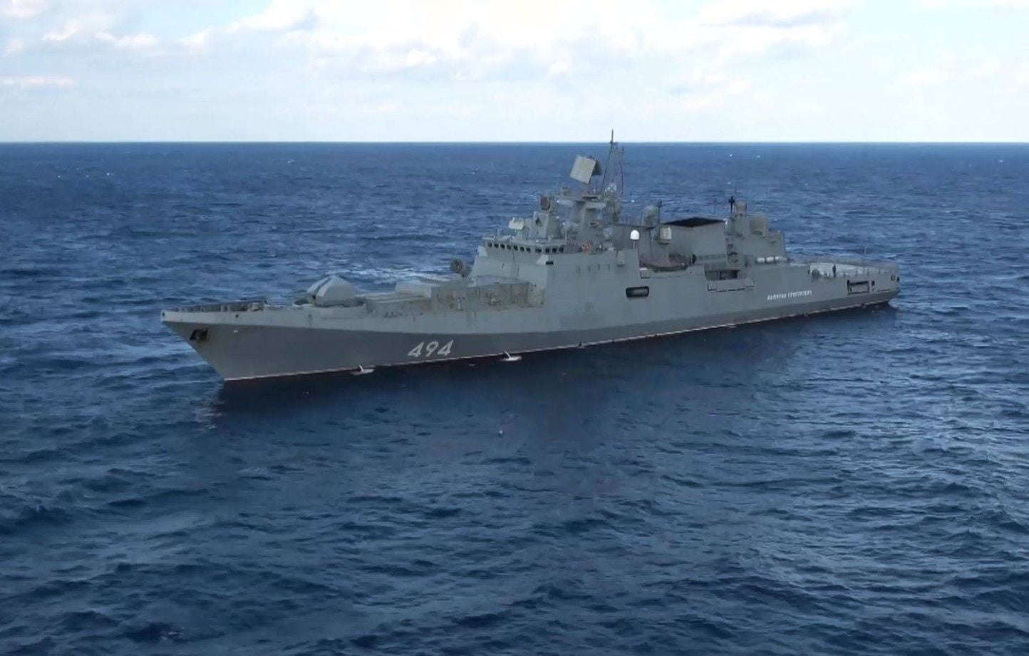 Manche : Une frégate russe tire sur un yacht britannique