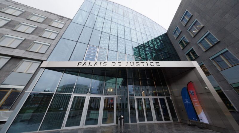 Marc P, le pédocriminel présumé, frappé par Gregory Lenoci au tribunal