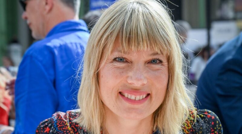 Mélanie Page dénonce les "montagnes de merde" après son livre.