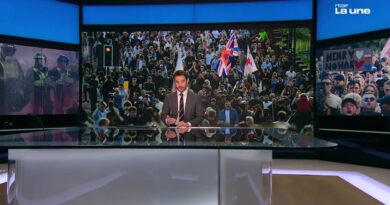 Meurtre d'un étudiant au Royaume-Uni : Keir Starmer critique JD Vance