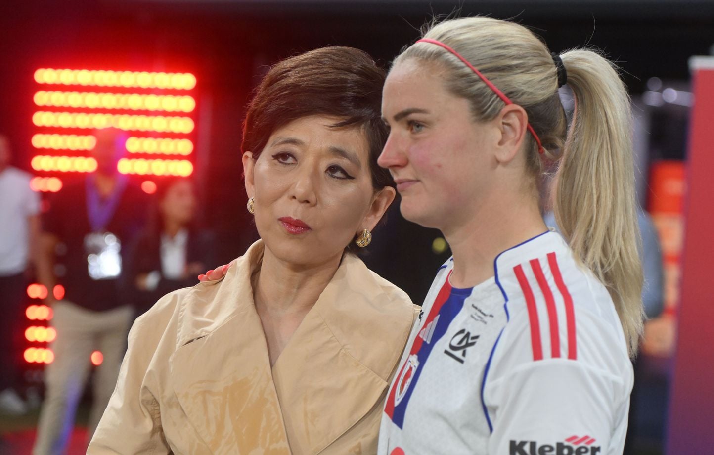 Michele Kang devient propriétaire de l'Olympique Lyonnais et reste présidente.