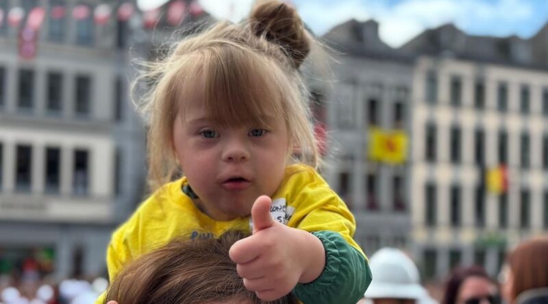 MonsÂ : le petit doudou n’oublie pas les enfants handicapés