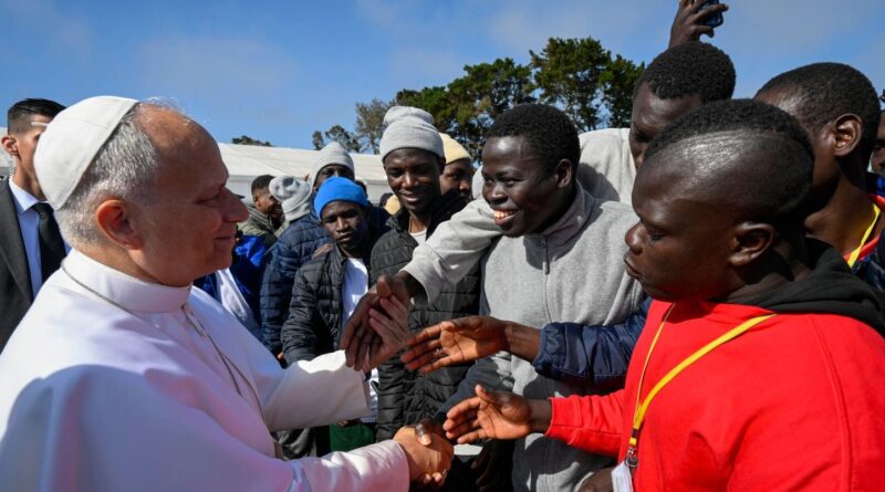 « Nous sommes tous des migrants », déclare le pape Léon XIV.