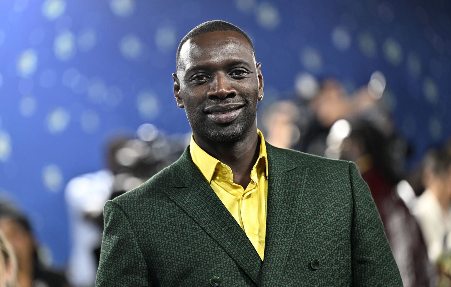 Omar Sy déplore la fermeture de la maternité de Trappes.
