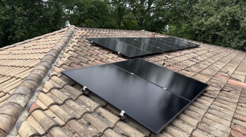 Panneaux solaires : prix réduits, durabilité compromise.