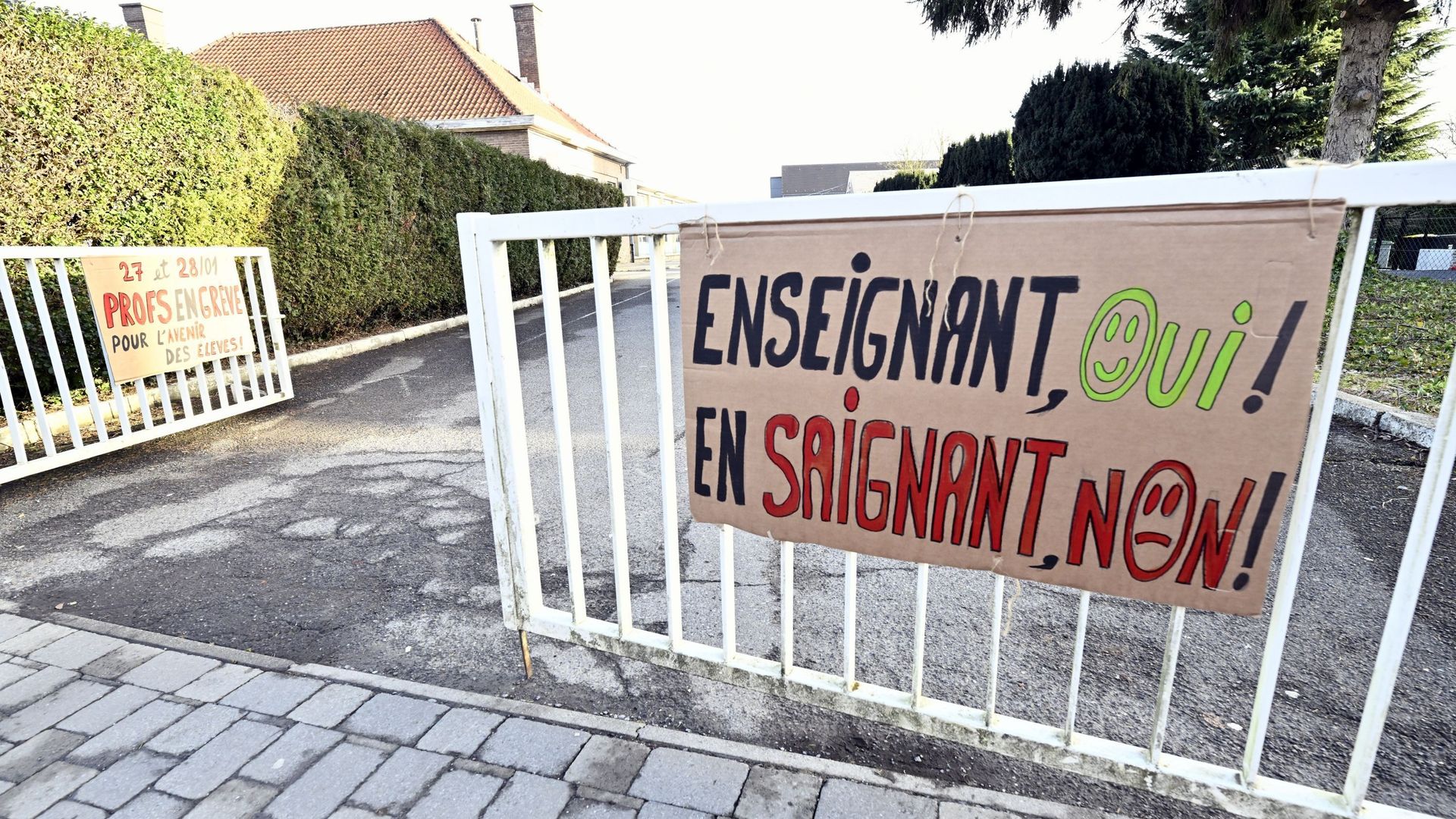 Plus de 80 % des parents et 90 % des élèves soutiennent les enseignants.
