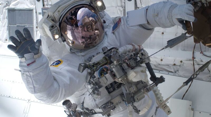 Pourquoi les astronautes ne grandissent-ils pas dans l’espace ?