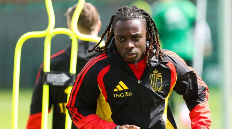 Premier entraînement des Diables Rouges aux USA : 25 joueurs présents, un absent.