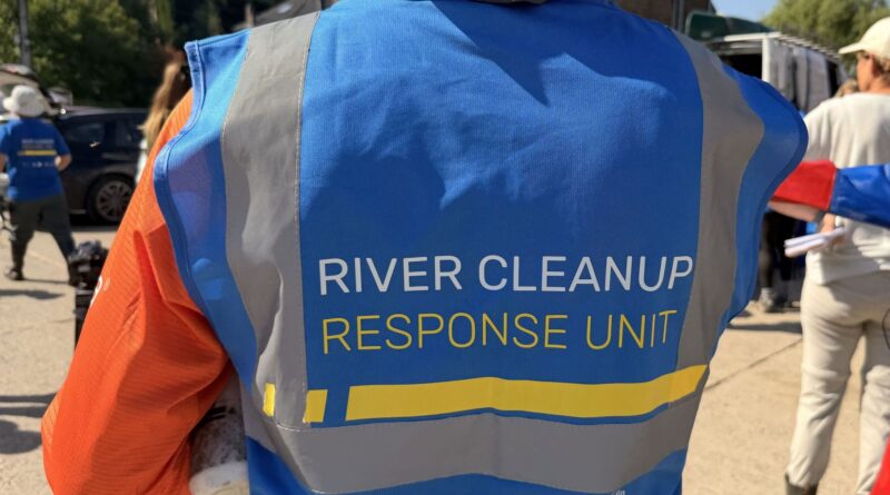 Première mission de la Response Unit de River Cleanup : 400 kilos de déchets enlevés