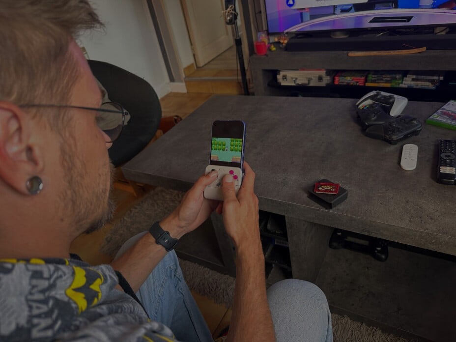 Que vaut la manette GameBoy à 30 € pour smartphone ?