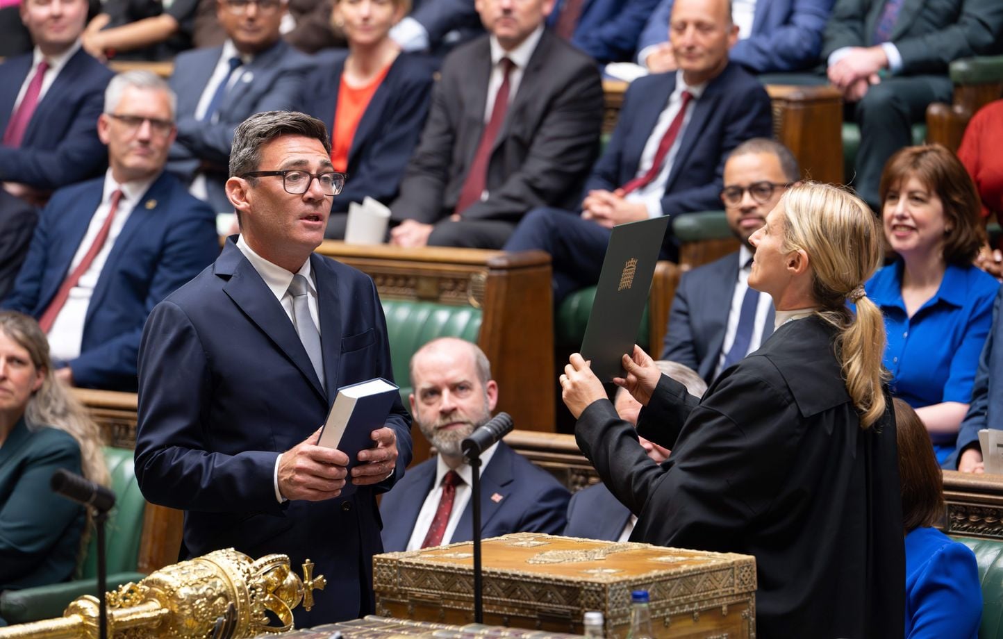 Royaume-Uni : Andy Burnham, favori pour succéder à Keir Starmer, rassure les marchés financiers