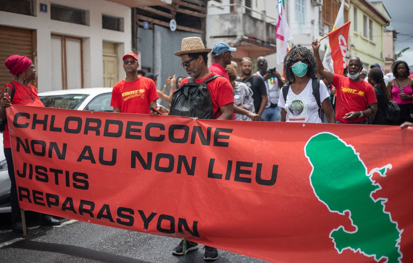 Scandale du Chlordécone aux Antilles : le Parlement reconnaît la responsabilité de l'État