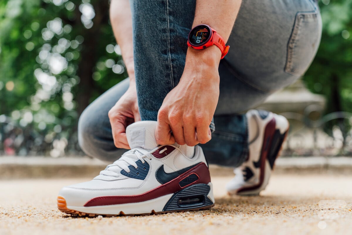 La Garmin Forerunner 170 au poignet