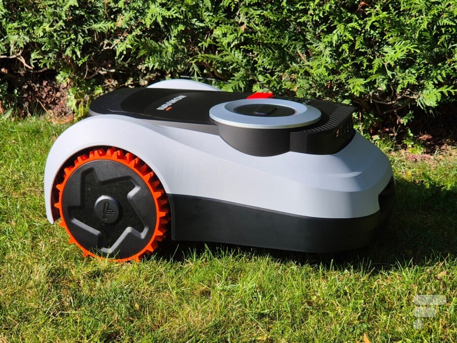 Test de la Segway Navimow i208 LiDAR : attention aux bordures lors de la tonte sans fil