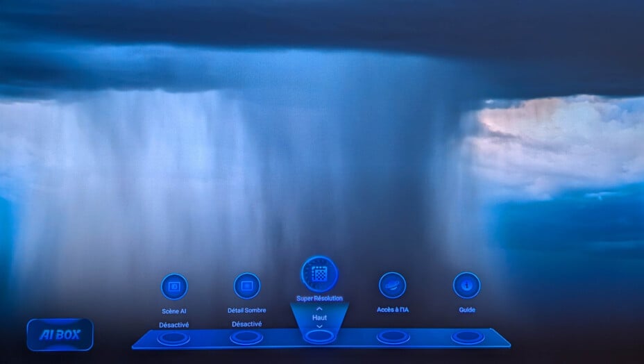 Test du Awol Vision Aetherion Max : un vidéoprojecteur ultra courte focale.