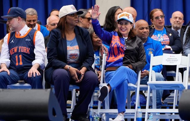 Timothée Chalamet, Ben Stiller et New York fêtent le titre NBA des Knicks