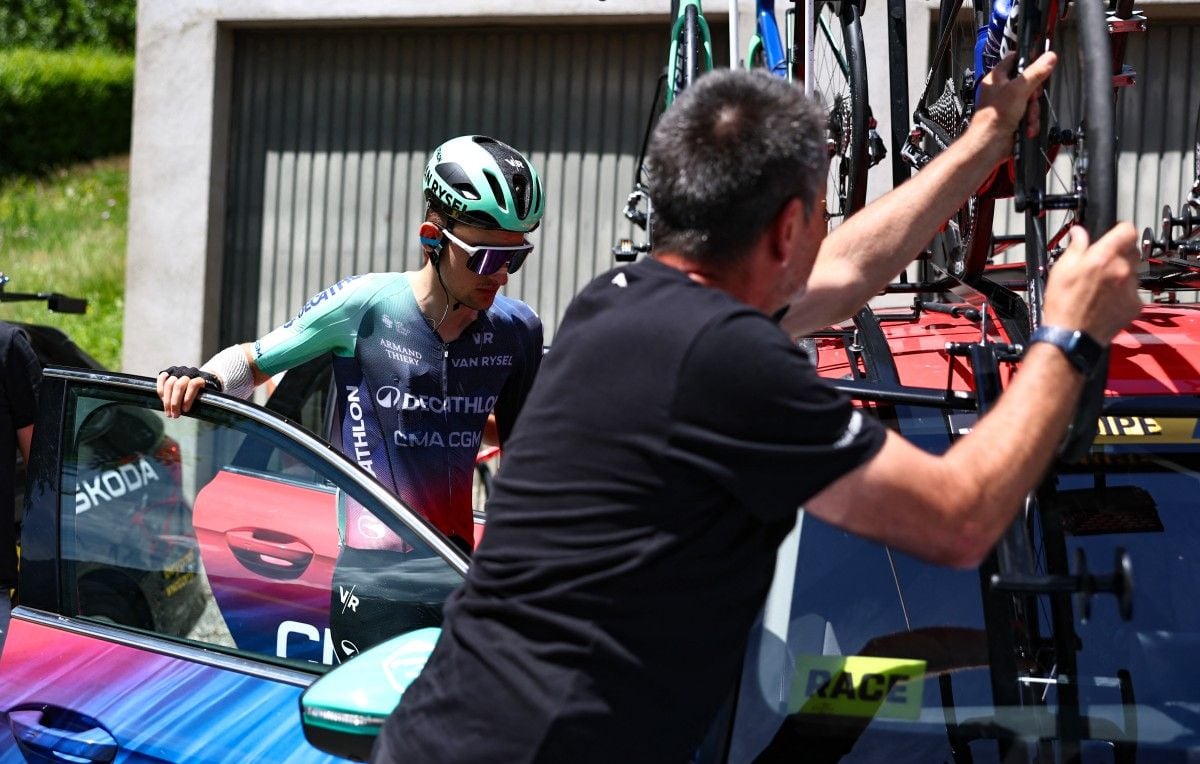 Tour Auvergne-Rhône-Alpes : Paul Seixas ne termine pas après sa chute.